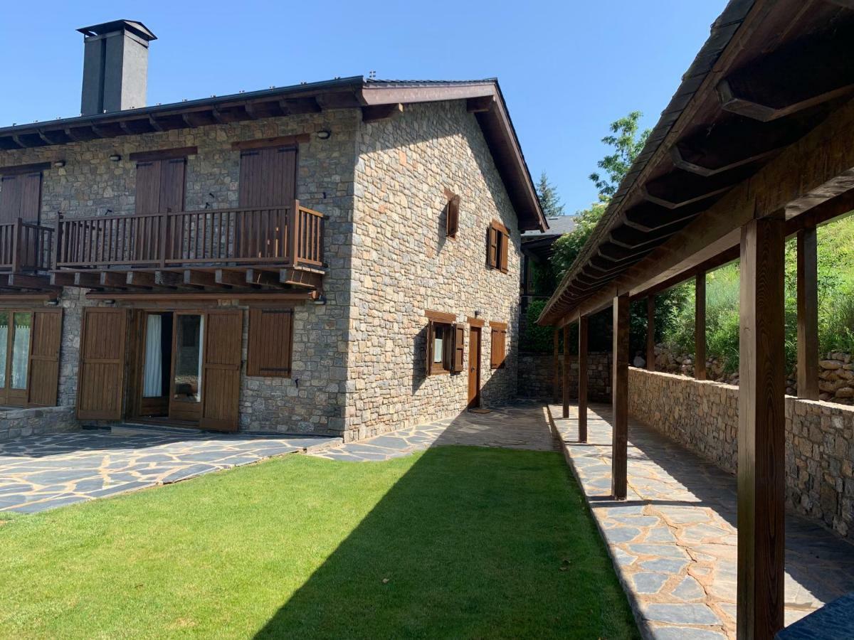 Can Marc De Pi, Bellver De Cerdanya Pi Bagian luar foto